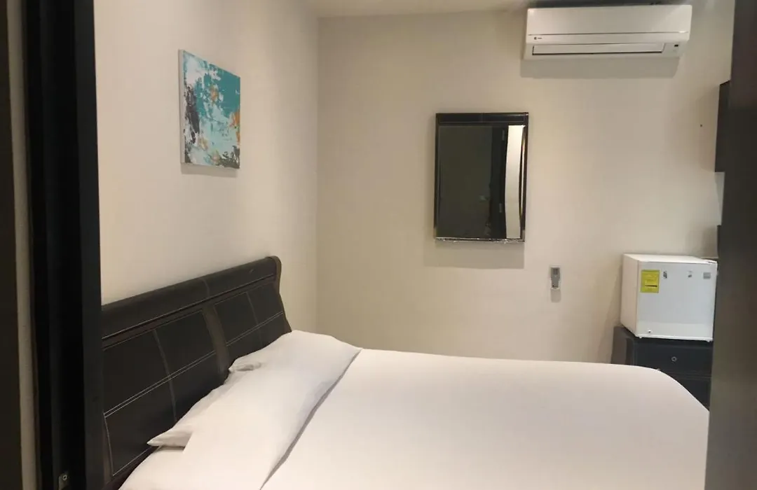 Hotel 770-1